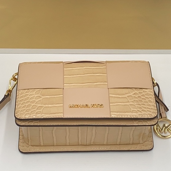 MICHAEL KORS MERCER SMALL CLUTCH XBODY BUFF - Picture 10 of 16